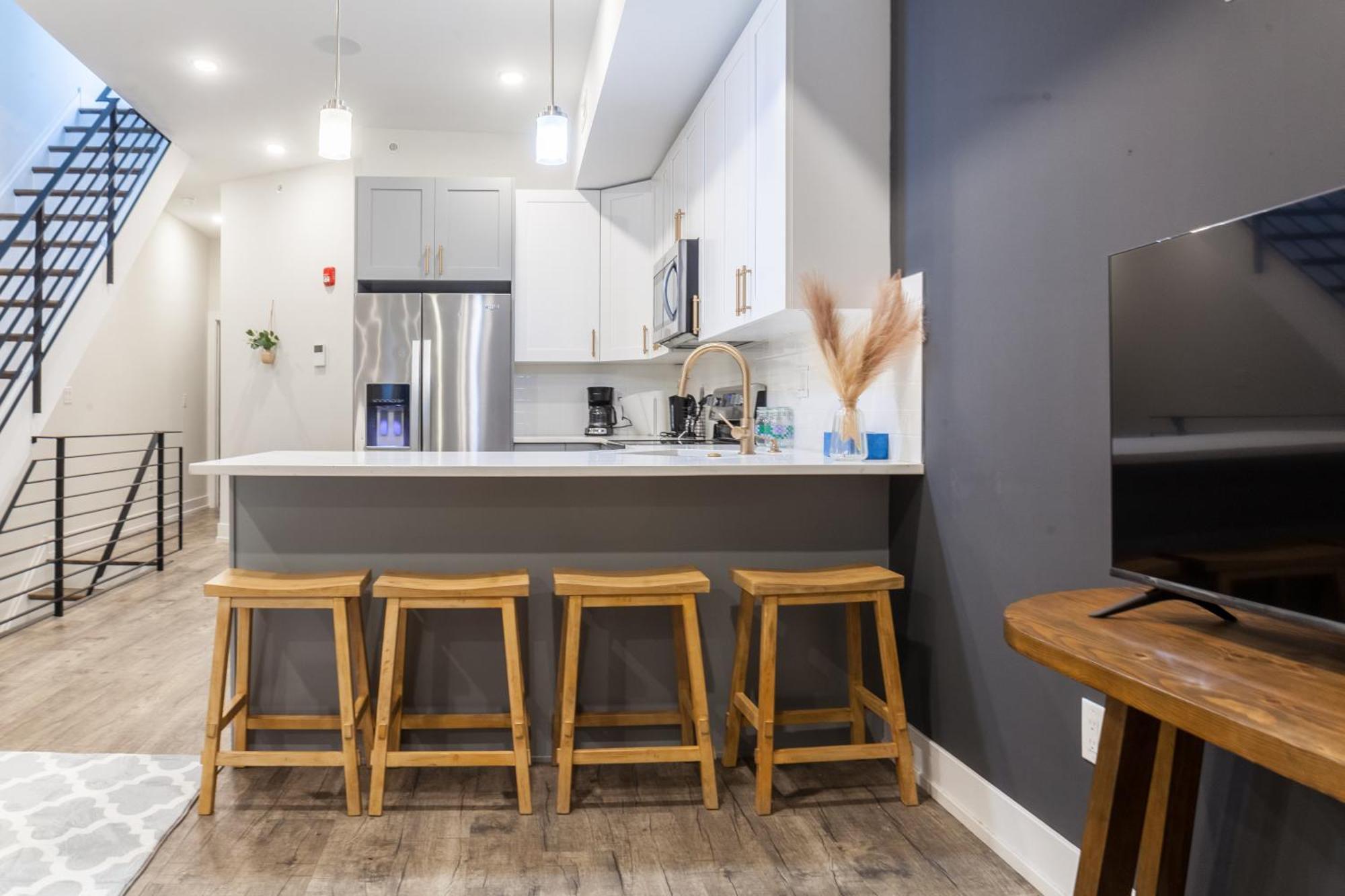 Modern 3br Wdsleeps 8kingbeds * Philadelphia